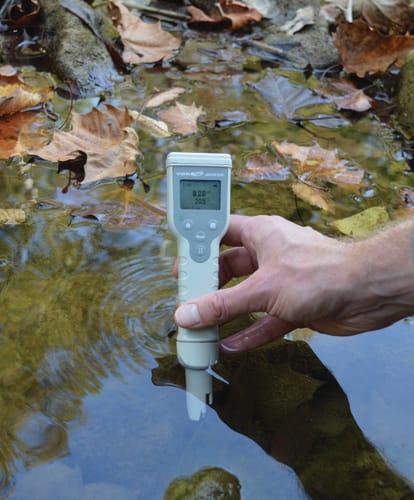 2f. vwr® ph co 1030, ph conductivity tester